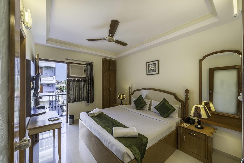 Treebo Trend Woodsvilla Suites Bapu Nagar Jaipur Room photo